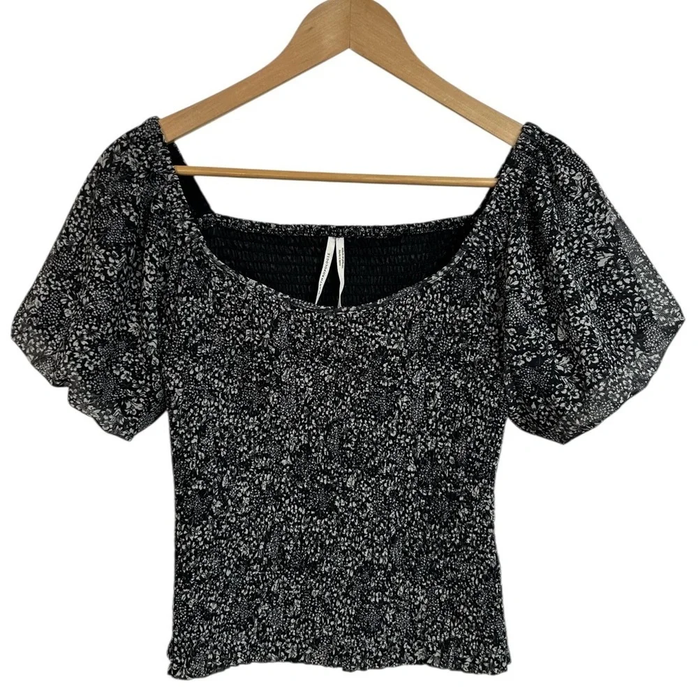 Anthropologie Aurelia Smocked Floral Top Black Puff Sleeve Peasant Blouse Small